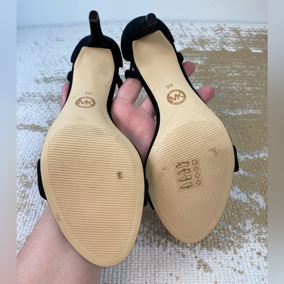 MICHAEL KORS Simone Black Suede Pearl Stud Dress Heels NWOT | Size 9 - Picture 15 of 16